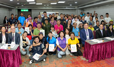 與村里長全場大合影